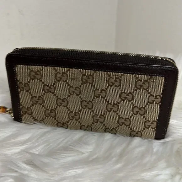 💯Authentic Gucci Zipped Long Wallet 🍀 - Picture 4 of 16
